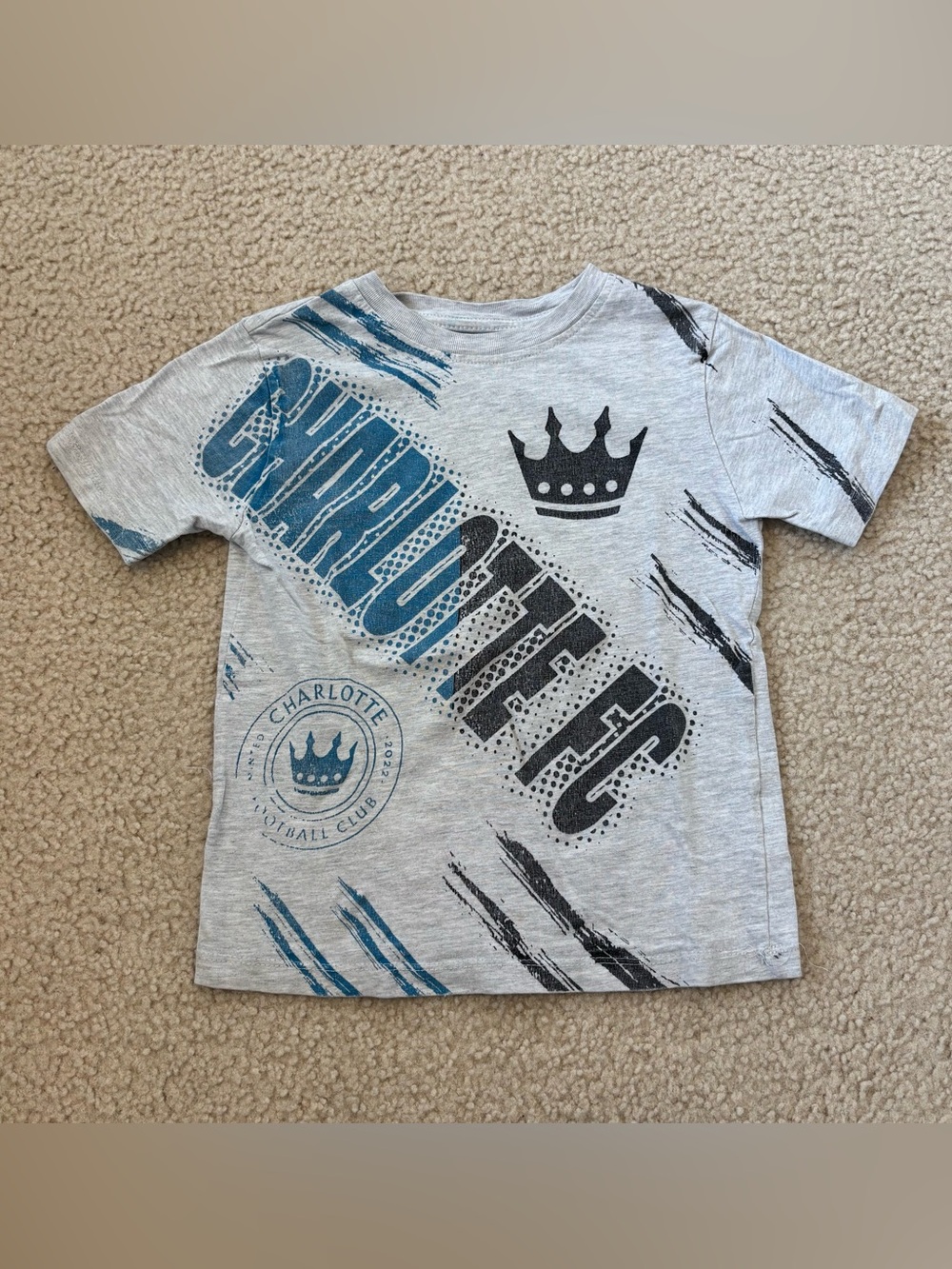 MLS Charlotte FC Kids Graphic Tee - Light Gray with Blue &Black Print Size 5/6